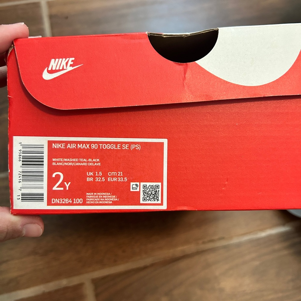 Nike Kids White & Teal Air Max Style Sneakers - Picture 3 of 3